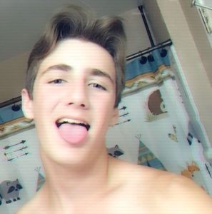 Meet your Posher, Daniel